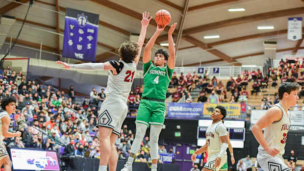 Tualatin Summit boys basketball Ken Waz 25